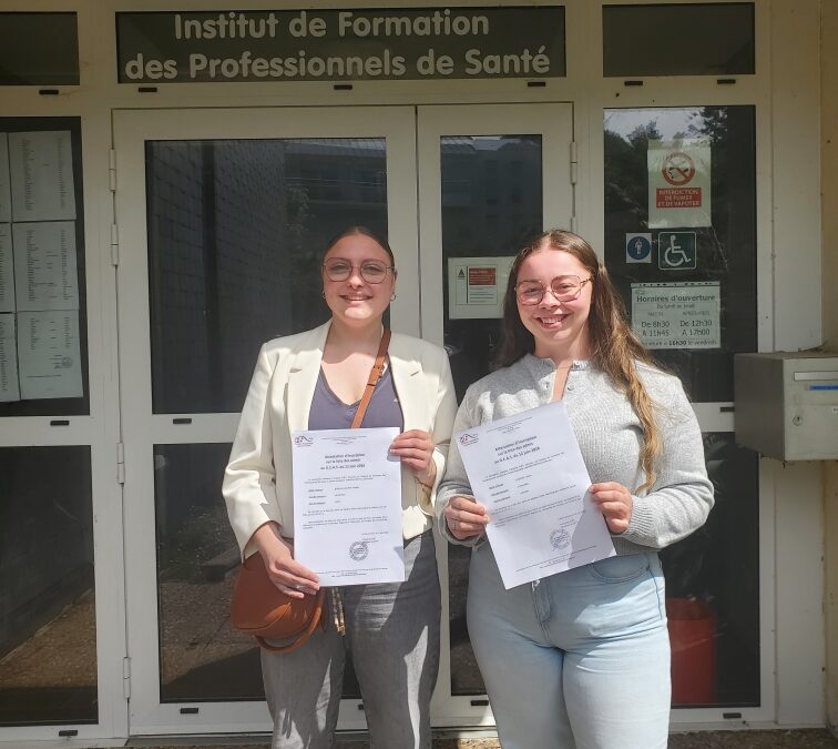 Félicitations aux 5 nouveaux diplômés aides-soignants